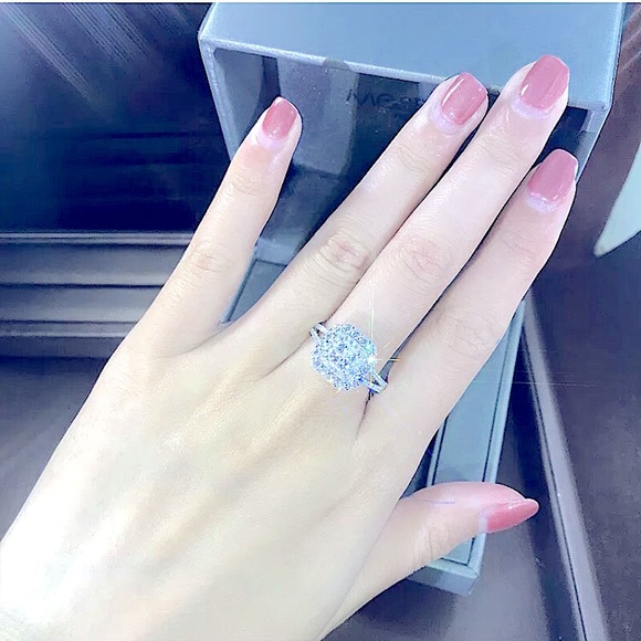 💍 New Simulated 💎 Sterling Silver Cubic Zirconia 💍 - Picture 5 of 5